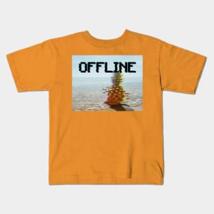 Offline glitch vibes Kids T-Shirt